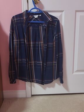 Reitmans Navy Plaid Button-Down Shirt with Tan & White Stripes